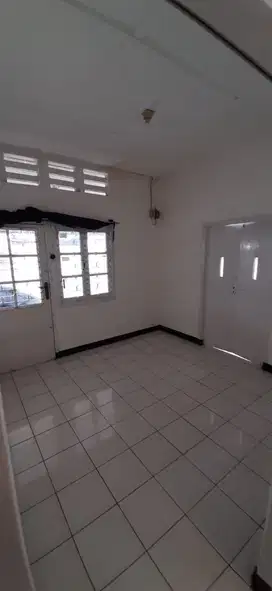Dijual Murah Siap Huni Rumah Tengah Kota Sayap Pajajaran