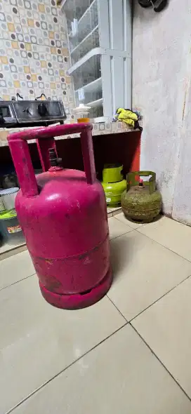 Tabung gas 12KG