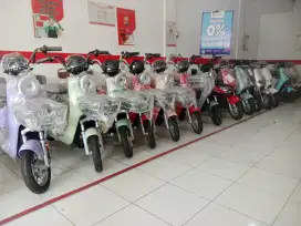 Gofar Lithium Garansi 2 Tahun Sepeda Dan Motor Listrik Cash & Kredit