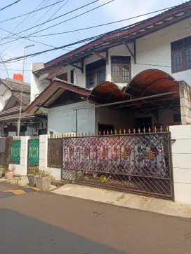 RUMAH MEGAH DI KAYU PUTIH - RAWAMANGUN