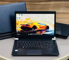 Laptop Toshiba X30-E Touchscreen Core i7 GEN 8 RAM 8/256GB 14inc M-DC