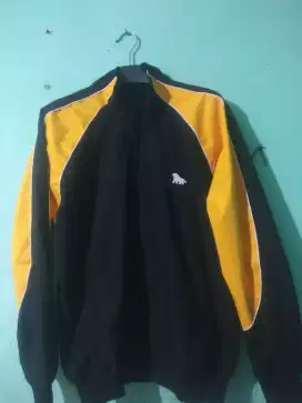Jaket delirium  athletic sport