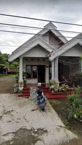 JUAL RUMAH BESAR KAWASAN RUMAH KOS SANANWETAN BLITAR