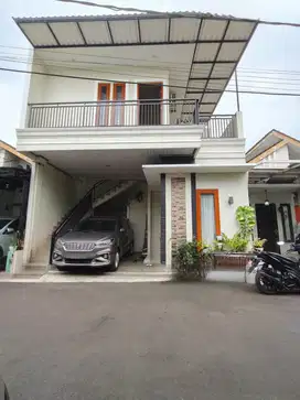 Dijual Rumah Secondary Dalam Cluster 1,5 Lantai Siap Huni Di Ciracas J
