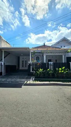 Dijual Rumah Siap Huni dan Terawat di Perumahan Karanglo Indah, Malang