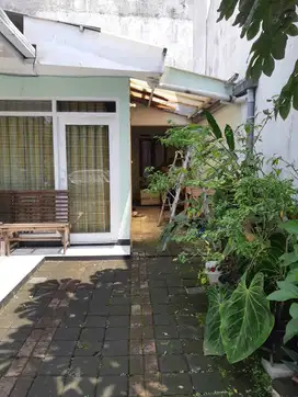 Dijual Rumah lokasi strategis dekat pintu tol pasteur Bandung Utara