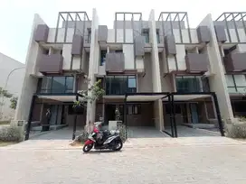 Dijual Rumah Baru Furnished di BSD Dekat Kuliner RANS Nusantara