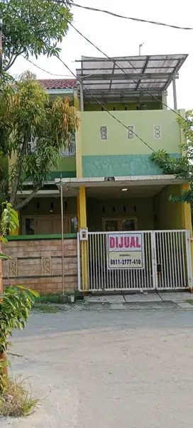 Dijual rumah 2 lantai dekat kawasan industri karawang barat