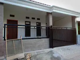 ‼️BU‼️ RUMAH BABATAN WIYUNG BAGUS TERAWAT SIAP HUNI. ROW 2 MOBIL