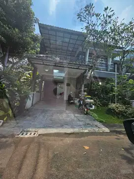 Dijual Rumah Dua Lantai di Bintaro Tangerang Selatan Banten