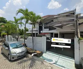 DIJUAL RUMAH HOOK TAMAN PONDOK INDAH WIYUNG DEKAT SBY