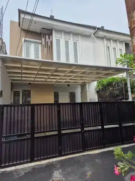 Rumah baru mewah fresh siap huni di curug indah, jatiwaringin