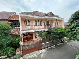 Rumah Mewah Harga murah di Margahayu Permai