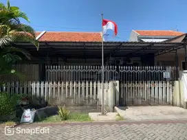 Tenggilis rumah tinggal siap huni cocok untuk usaha