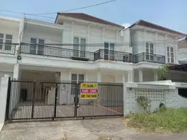 Dijual Rumah Kawasan Perum Elit Di Alamanda Residence Semarang