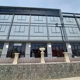 Ruko Osaka PIK2 Uk 4,5x15 2 Muka Hadap Danau Full Furnished Langka