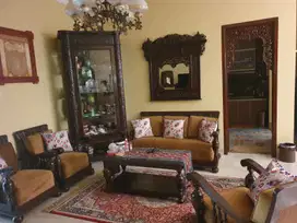 Rumah klasik modern sangat terawat rapi dalam cluster di Cinere