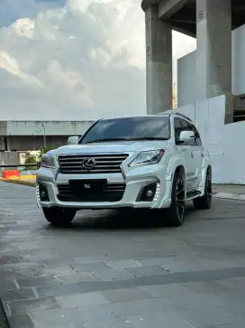 SUPER TERAWAT! Lexus LX570 Luxury 2013!
