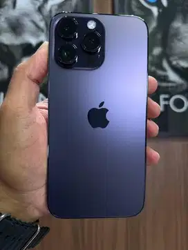 Iphone 14 promax purple