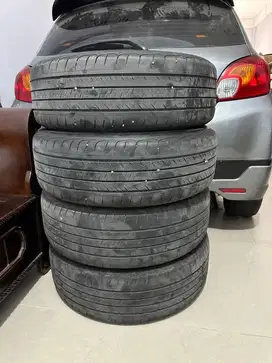 Ban bekas Hyundai creta goodyear 215/60 R17