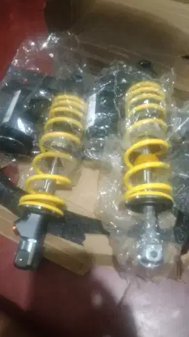 Di jual shockbreaker SHOWA