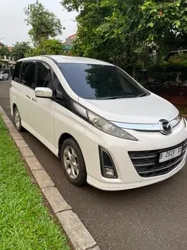 Mazda Biante 2.0 At