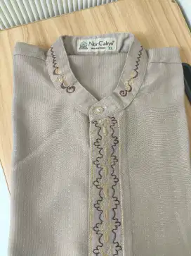 Pakaian Koko Warna Coklat Ukuran XL