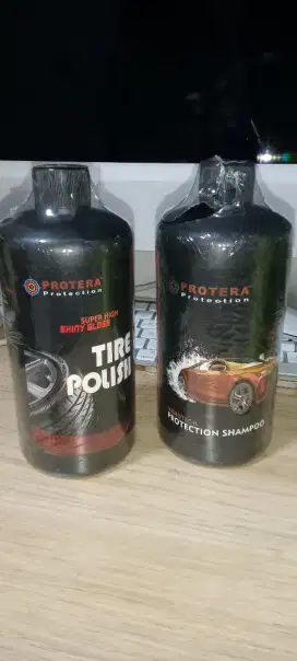 Punya shampoo buat nyuci mobil/motor dan Polish ban mobil