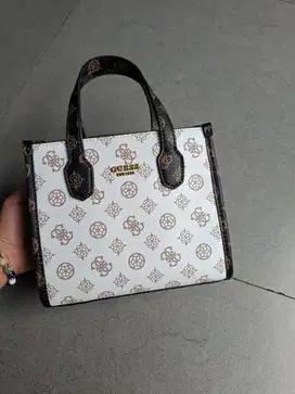 JUAL TAS GUESS SILVANA TOP HANDLE BACK ORIGINAL