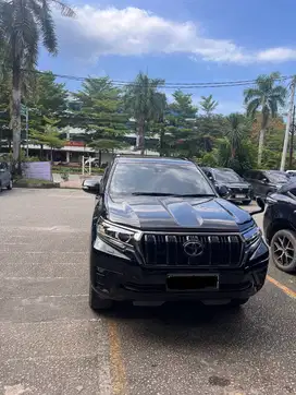 Dijual Prado kondisi spt baru