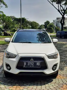 MITSUBISHI OUTLANDER 2.0 PX AT 2015 PUTIH