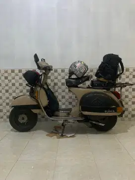 vespa p150s tv tahun 1981