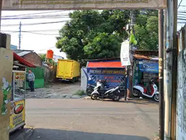 DISEWAKAN LAHAN PARKIR & GUDANG