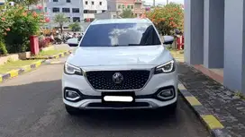 km25rb mg hs magnify i smart turbo 2021 pakai 2022 putih sunroof