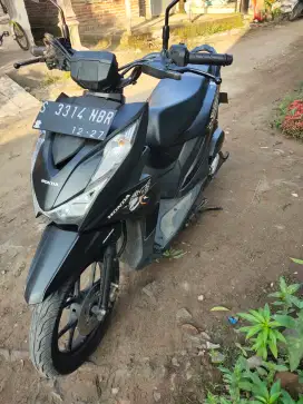 Dijual Honda beat street tahun 2022