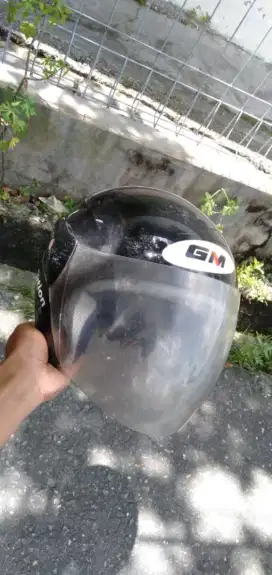 Di jual  helem gm dan fuul face merah murah aja