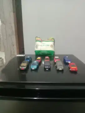Miniatur diecast Tomica, Majorette dan welly