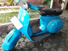 Vespa Sprint 150 Tahun 1974