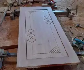 Jual daun pintu kayu mahuni