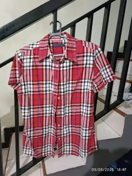 Baju atasan wanita