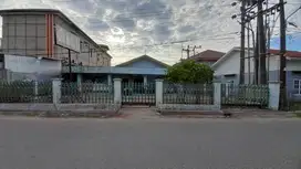 Dijual Rumah Komp.Gatot Subroto