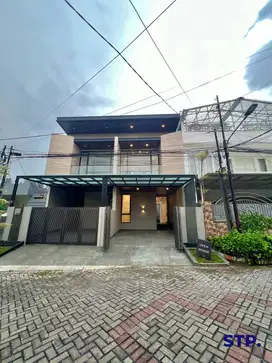 Modern - Tropical design, Rumah baru di Kupang Baru