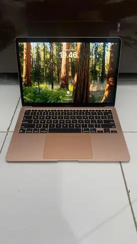 MACBOOK AIR M1 2020 8/256
