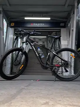 Sepeda MTB Monanza 4.0 27.5