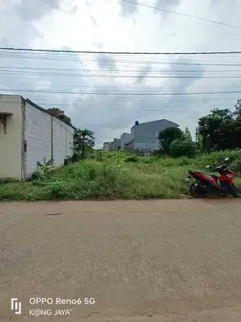 Dijual tanah cakep banget buat cluster lokasi deket tol grand wisata