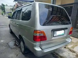 Toyota Kijang 2004 Bensin