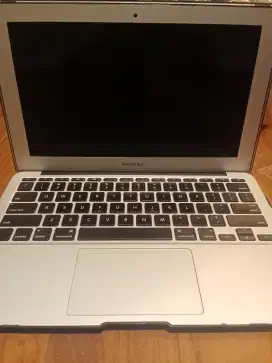 Macbook air mid 2011
