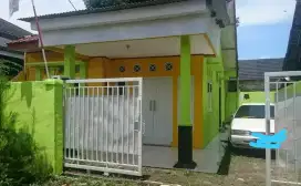 Di jual rumah akses mobil jagakarsa