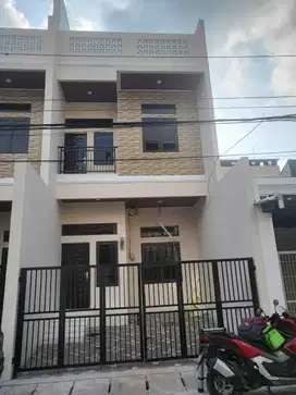 DIJUAL RUMAH BRAND NEW UKU 5X15 KELAPA GADING BCS MODEL MINIMALIS