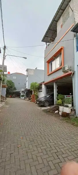 DIJUAL CEPAT RUMAH MINIMALIS FURNISHED DALAM KOMPLEK DEKAT UPI